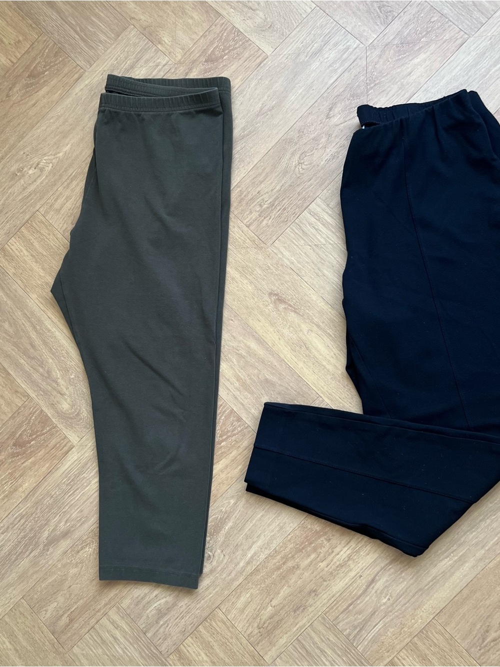 LOT OF 2 J. Jill Women’s Large Green And Black Pant
